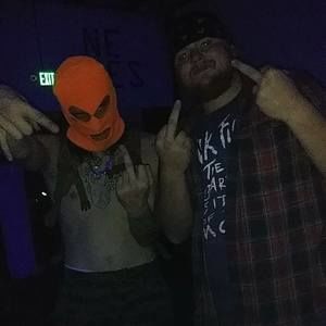 Meet your Posher, Tom